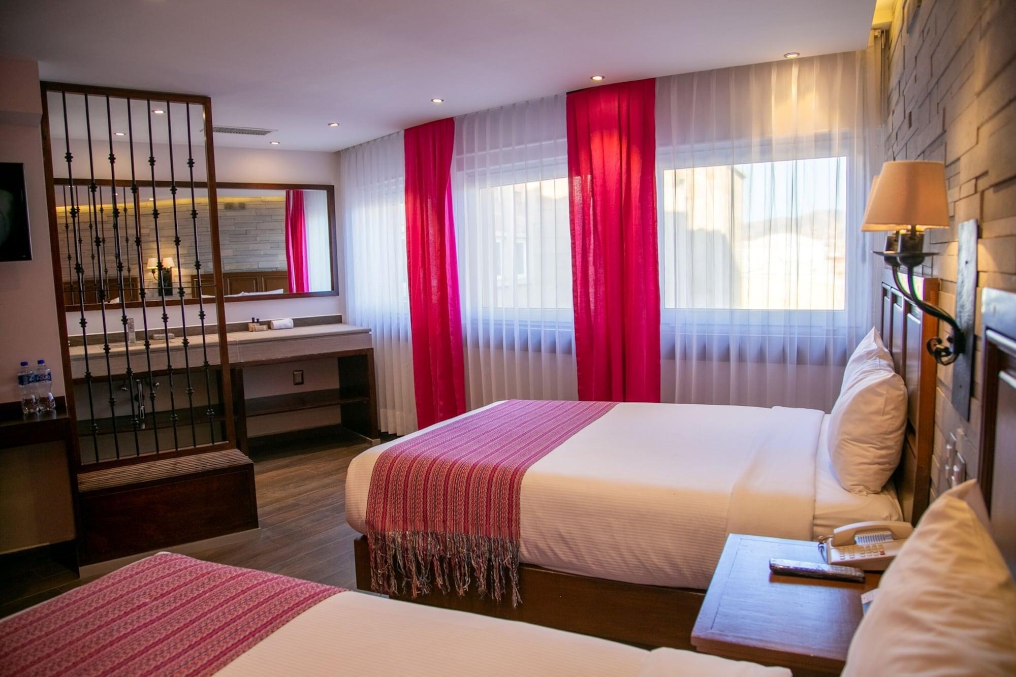 Hotel Alameda Centro Historico มอเรเลีย ภายนอก รูปภาพ