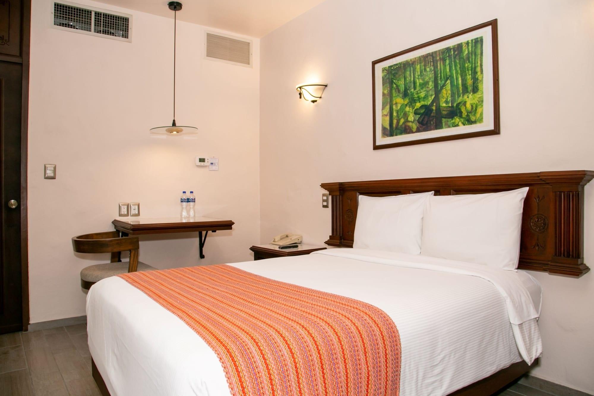 Hotel Alameda Centro Historico มอเรเลีย ภายนอก รูปภาพ