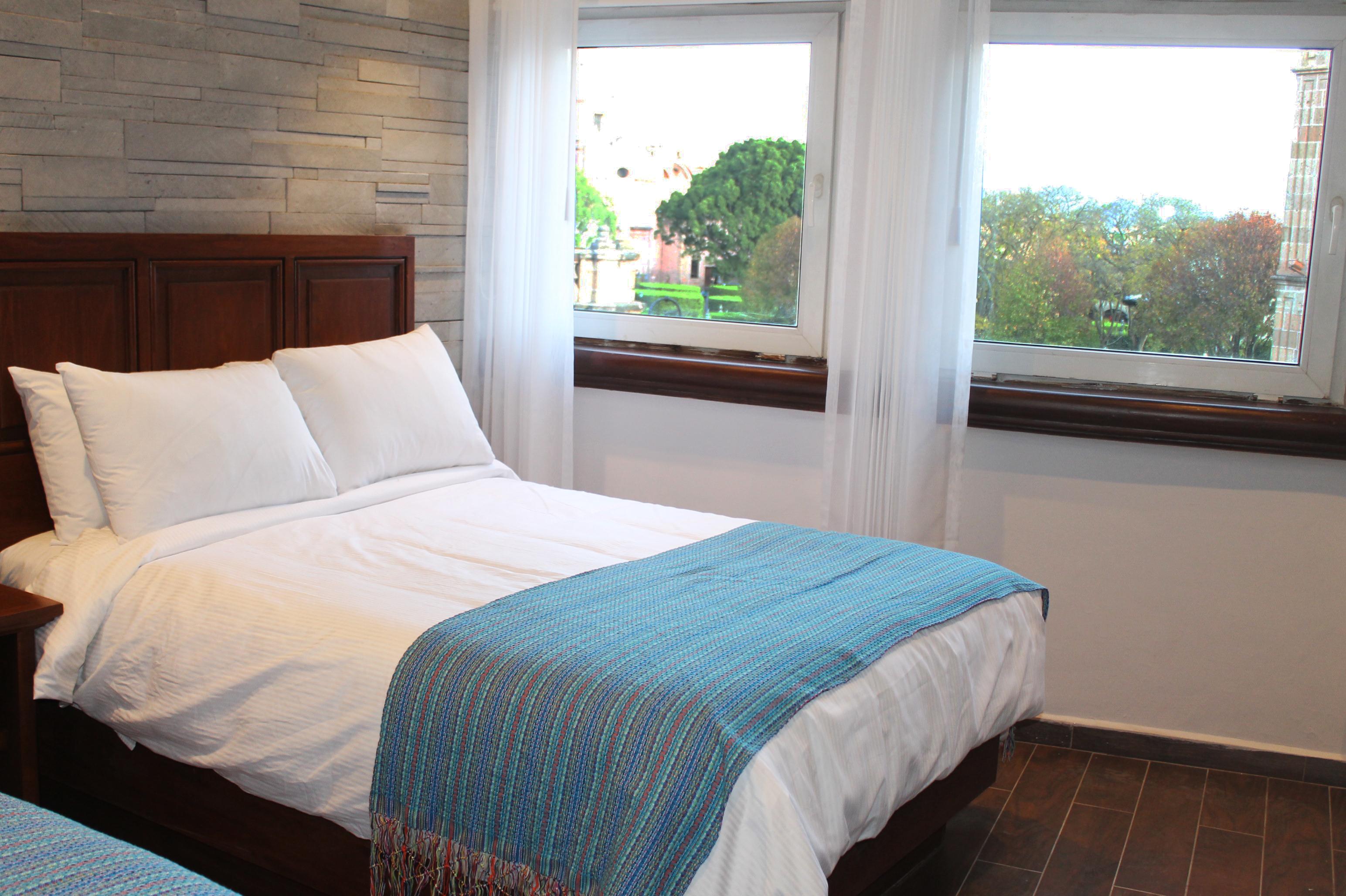 Hotel Alameda Centro Historico มอเรเลีย ภายนอก รูปภาพ