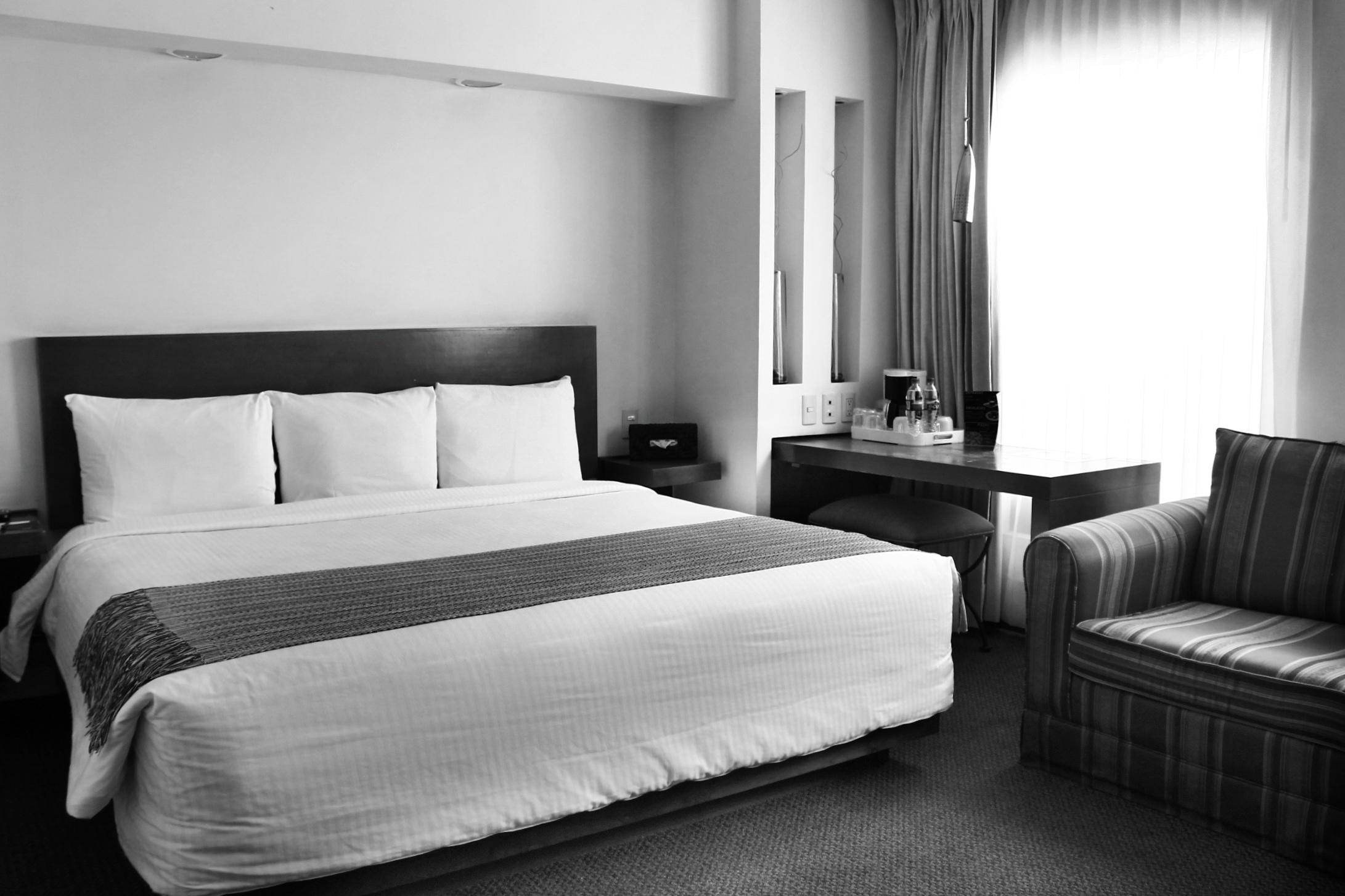 Hotel Alameda Centro Historico มอเรเลีย ภายนอก รูปภาพ