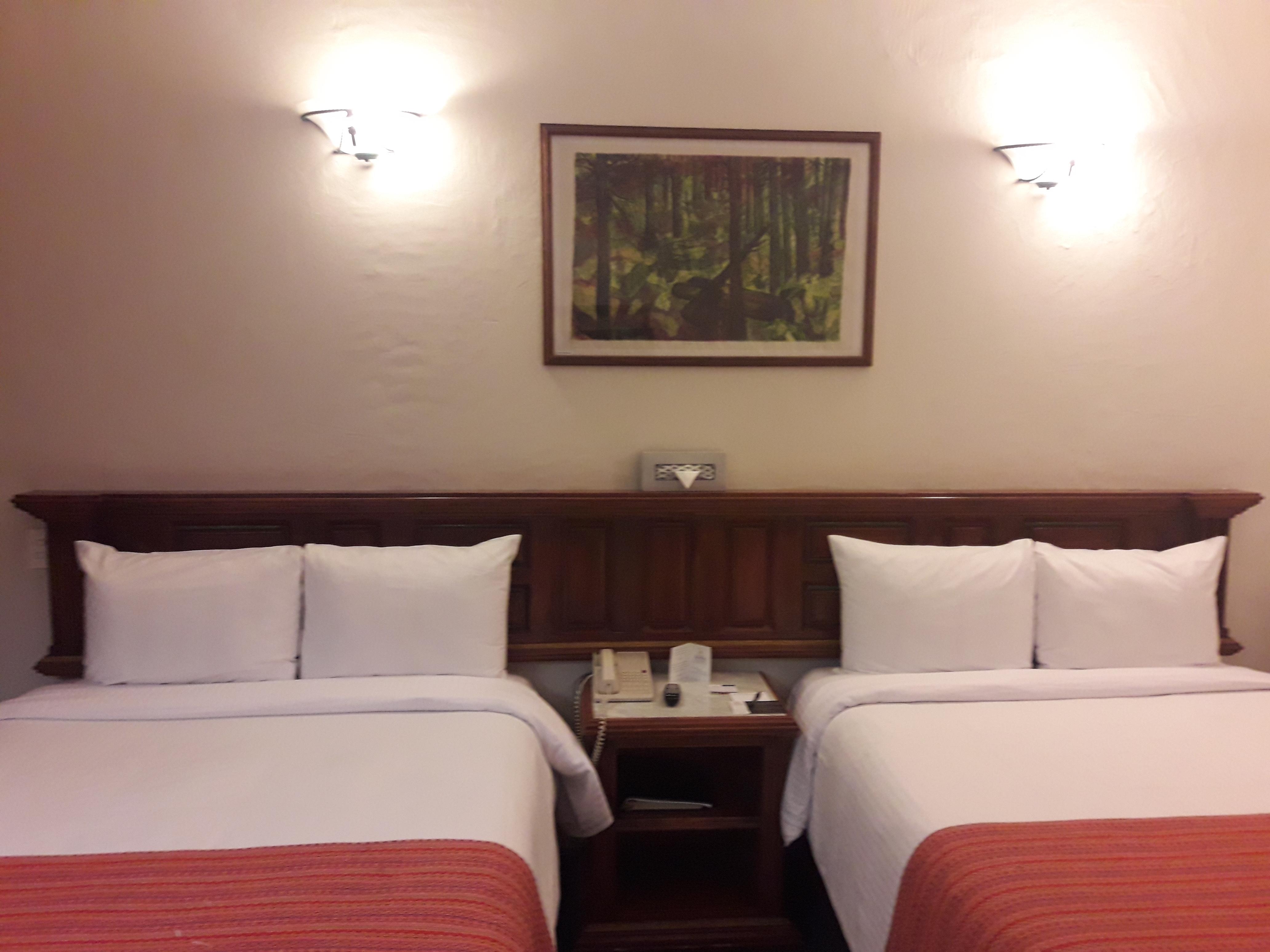 Hotel Alameda Centro Historico มอเรเลีย ภายนอก รูปภาพ
