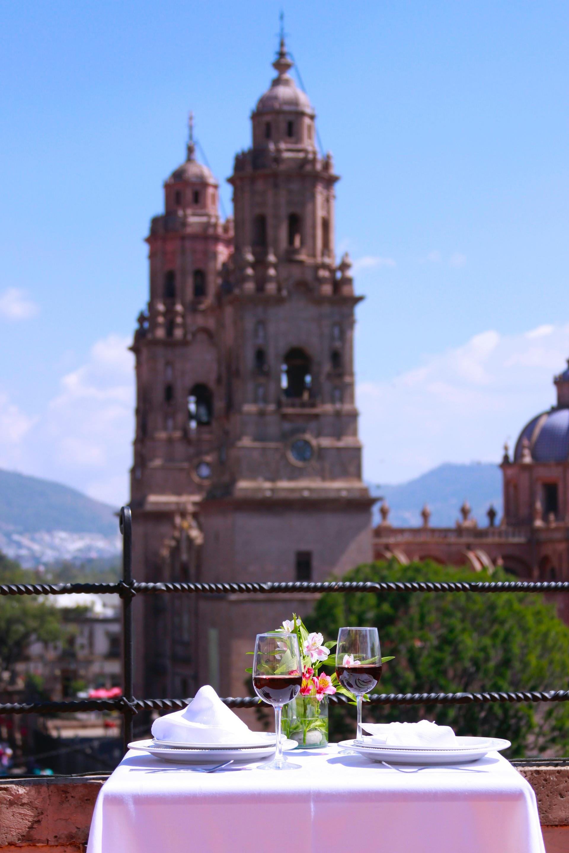 Hotel Alameda Centro Historico มอเรเลีย ภายนอก รูปภาพ