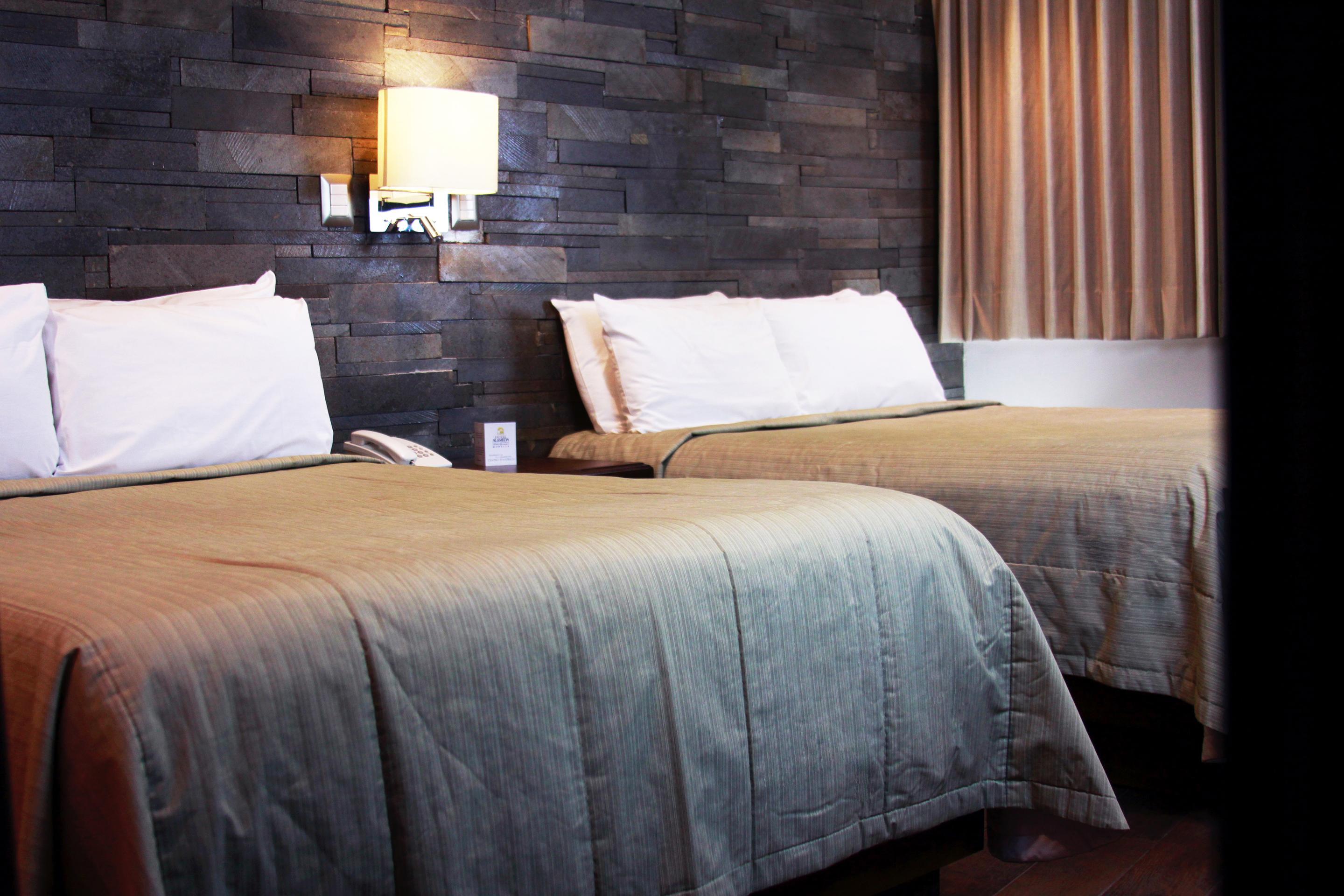 Hotel Alameda Centro Historico มอเรเลีย ภายนอก รูปภาพ