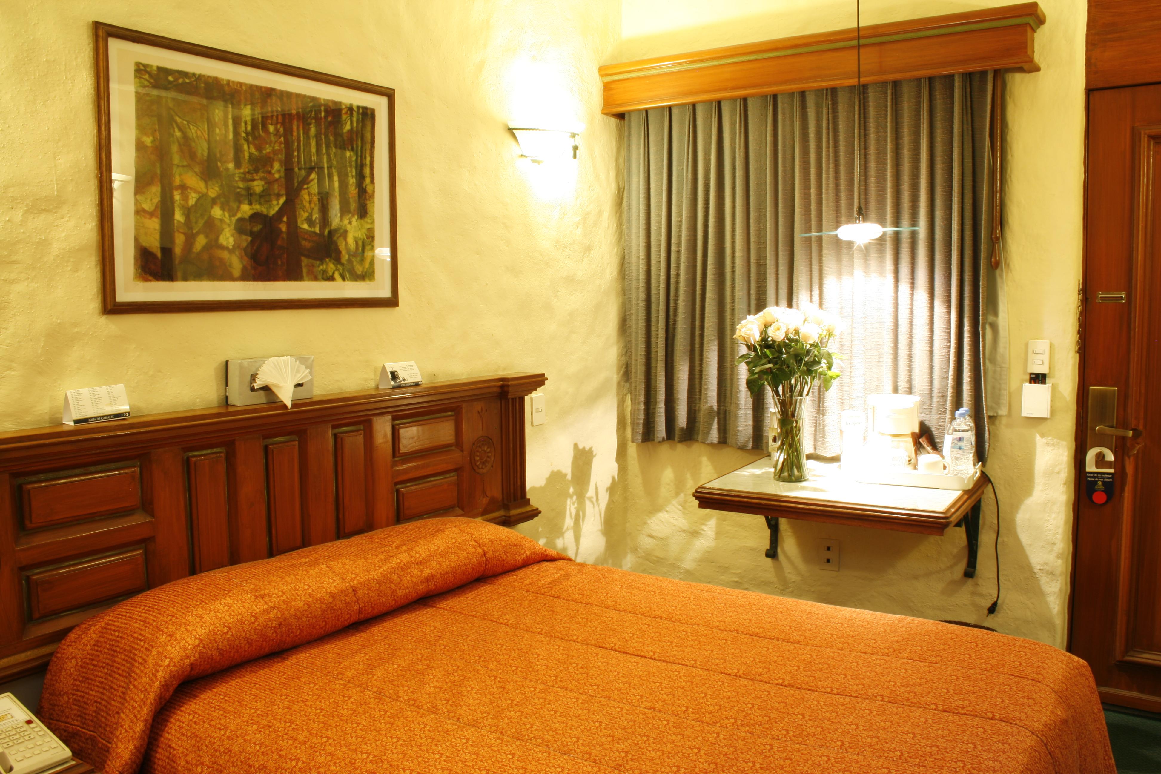 Hotel Alameda Centro Historico มอเรเลีย ภายนอก รูปภาพ