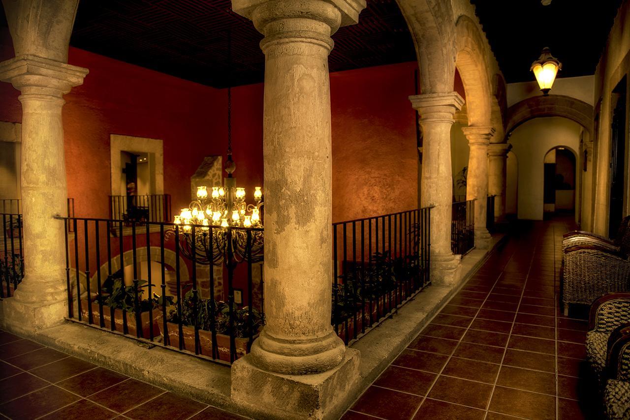 Hotel Alameda Centro Historico มอเรเลีย ภายนอก รูปภาพ