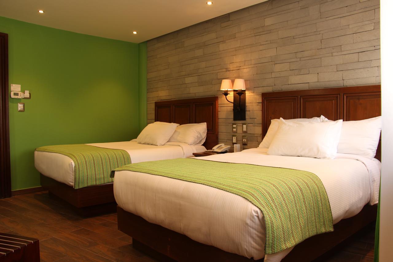 Hotel Alameda Centro Historico มอเรเลีย ภายนอก รูปภาพ